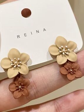 Brown and Tan Flower Drop Earrings